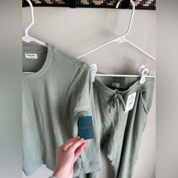 Tommy John Women’s Brushed Ribbed Jogger Lounge Set - Sage Green - Small - NWT - Picture 13 of 14